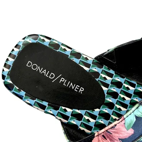 EUC Donald J. Pliner Leather Kent Sandals Tropical Floral Size 11