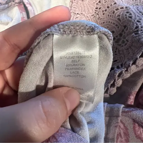 Daniel Rainn Women’s Long Sleeve Blouse – Size M