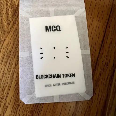 MCQ Black Puffer Buckle Shoulder Bag Quilted Adjustable Strap NWT