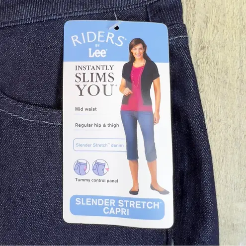 Riders By Lee  Size 8 (M) Dark Blue Denim Slender Stretch Capri 5 Pockets