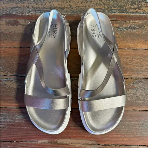 Naturalizer Jubalee Faux Leather Slingback Metallic Sandals ~ Size 9.5 💛🍄