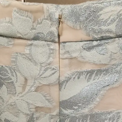 St. John ππ Formal High Waisted Jacquard Floral Embroidered Ball Skirt 10 NWOT