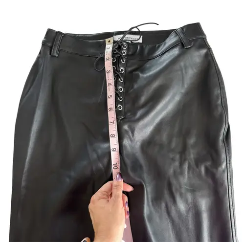 We Wore What Black Vegan Leather Lace Front Flared Hem Pants Women’s Size 25 NWT