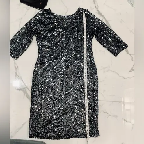 Nice modern dressy midi dress 🔥🔥 Black Size L