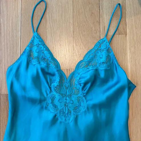 Vtg Olga Slip Aqua Lace Low Back NWT Size 32 Small Blue