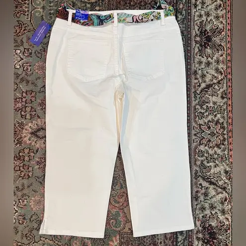 kim rogers NWT Kim Rodgers White Denim Capris with Boho Belt