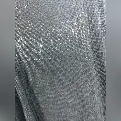 Tempo Paris Italy Women’s V-neck Clear Sequin Back Gray Fuzzy Sweater Pocket Sm