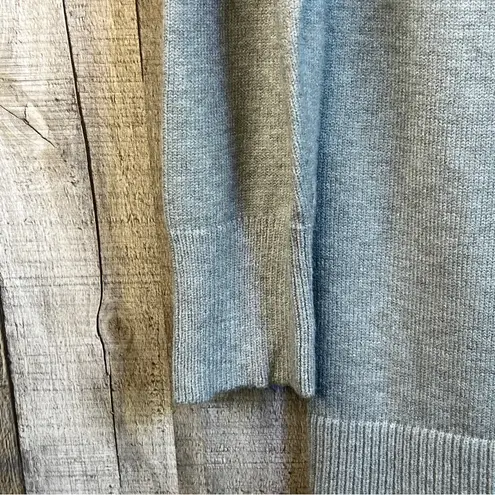 Gray Small Super Soft Long Sleeve V