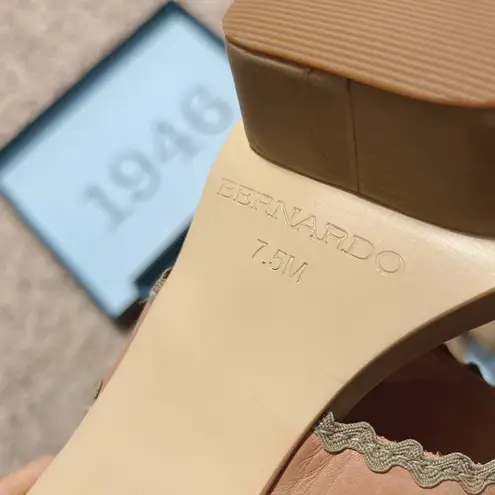 Bernardo Remi Platform Sandals in Blush Brown, Anthropologie Size 7.5 NEW $248