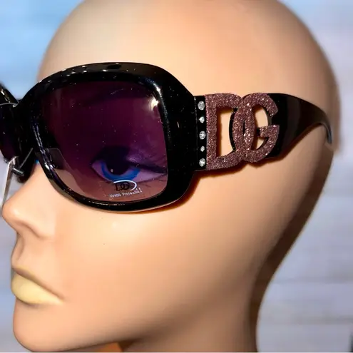 DG Black Sunglasses with Gold Lettering Super Bling 💎💎