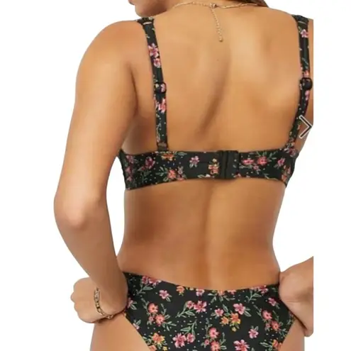 Peek & Beau Fuller Bust Underwire Bikini Top Winter Floral 34F Black Size undefined