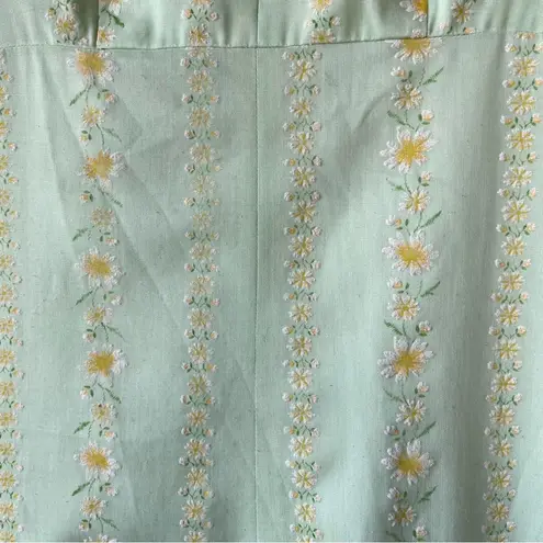 Handmade Edwardian Victorian floral Daisy Embroidery Puff Sleev Babydoll costume coquette