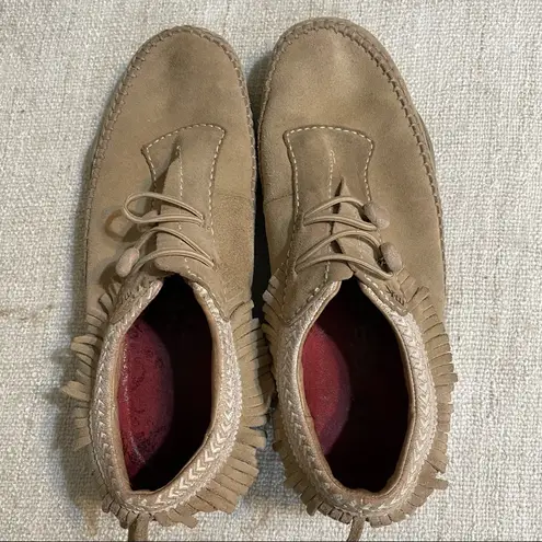 Michelle K Moccasin Style Shoes Tan Size 9