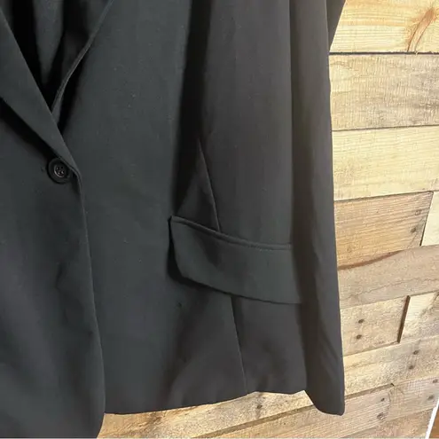 Ashley Stewart Black Blazer With Ruched Shoulders Size 26/28