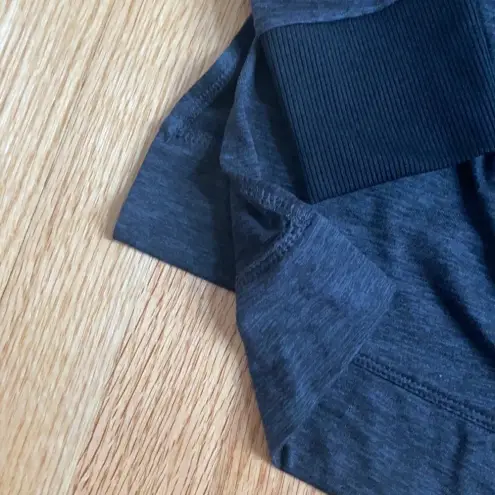 Apana Gray cowl neck workout casual top pockets M Charcoal Drawstring Pullover