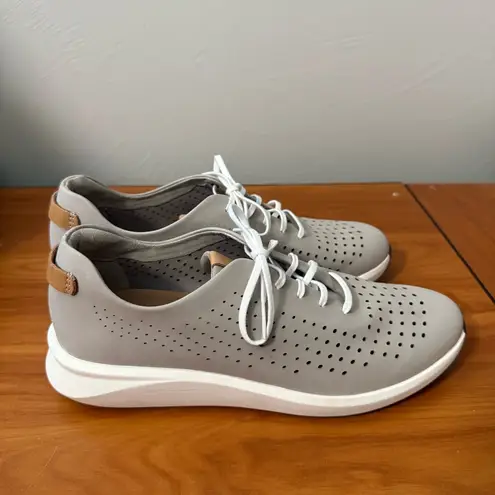 Clarks Clark’s Unstructured Un Rio Tie Sneaker Grey Vented Comfort W10‎