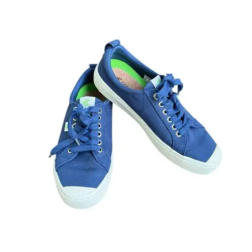 Cariuma OCA Low Shadow Blue Canvas Sneaker women’s 10 men’s 8.5 unisex