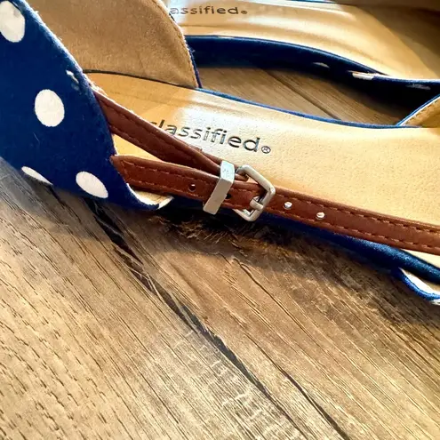 Modcloth Navy Polka Dot Pointed Toe Flats | EUC | Leather Accent | Size 6.5 |  thumbnail 5
