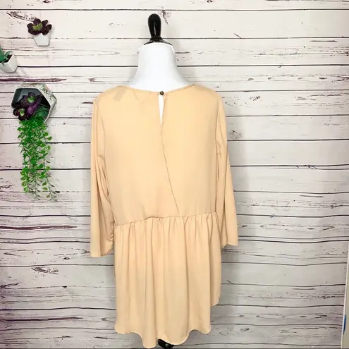 BKE Long Sleeve Beaded Trim High Low Tunic Top blouse Size Medium