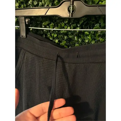 Nike  Yoga Waffle Knit Thermal Jogger Pants Adult Size Small Black