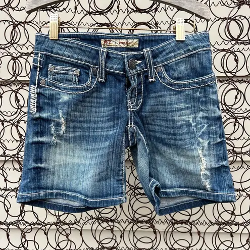 BKE Buckle Stella stretch jeans shorts distressed Size 23