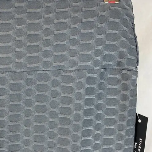 New Mix Gray Textured Print Athletic Sport Rear Center Gather Leggings NEW 1XL