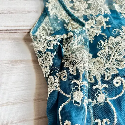 Chi Chi London Reign or Shine Teal Metallic Lace Sleeveless Midi Prom Dress NWT