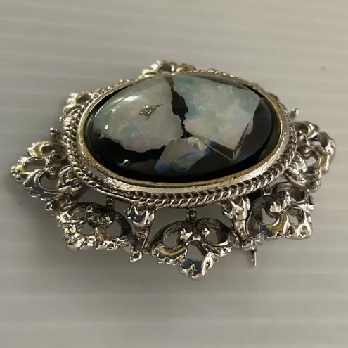 Vintage Baroque Opal Style Glass Brooch Pendant Gold Ornate Frame Pin Victorian Silver