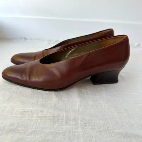 Via Spiga Vintage Womens Shoes 7.5 Brown Leather 90s Y2K Low Heel Pump
