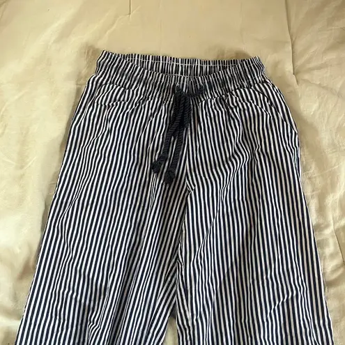 Edikted BRAND NEW WITH TAGS  stripped pinstripe linen esqe pants  seaside striped pants