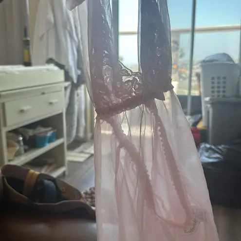 Frederick's of Hollywood , vintage Pink halter Lace Babydoll nightie dress small