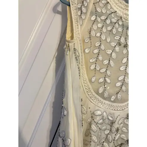 Sue Wong Dress Ivory Embroidered Beaded Leaf Pattern Sleeveless V-Neck 0