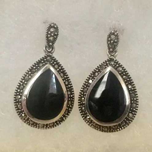Onyx Vintage Marcasite Sterling Silver Tear Drop Shaped Earrings