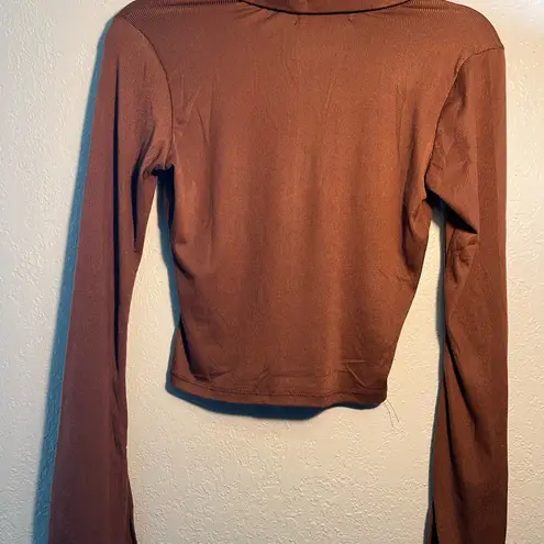 No Comment Brown Fitted Long Sleeve Button Down Shirt SZ S 1/4 Button Y2K Petite Tee - Image 7
