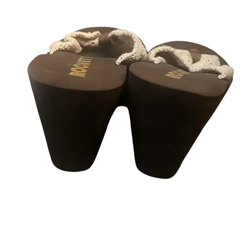 Rocket Dog Diver crochet wedge flip flops