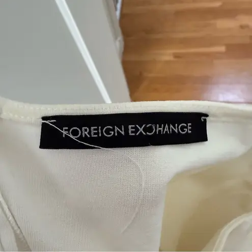 Foreign Exchange White Strapless Dress with Black Lace Trim Hem Size Small EUC