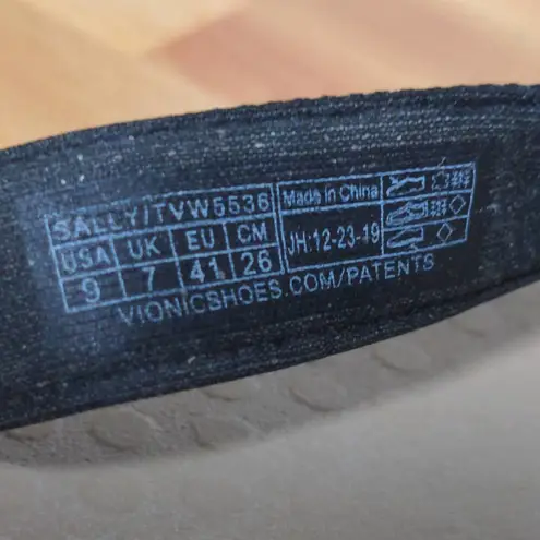 Vionic Black Sally Leather Thong Sandal Flip Flop Toe Post - Size 9