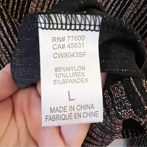 Chaser  NEW Gold/black Metallic striped Long Sleeves Blouse V-neck Size Large - Image 6