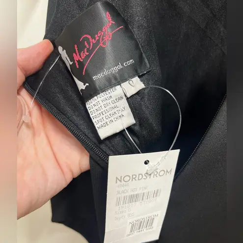 Mac Duggal NEW 49444 DRESS One Shoulder Bow
Maxi Gown in Black and Fuschia 0