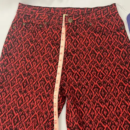 DG2 by Diane Gilman Black and Red Geo Patterned Straight Leg Jeans size 2