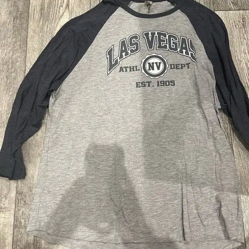 Platinum XL Las Vegas NV Navy & Gray T Shirt 3/4 Sleeves Crew Neck