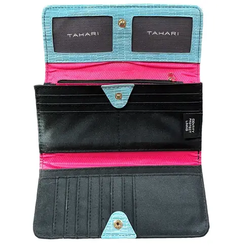 Tahari trifold wallet