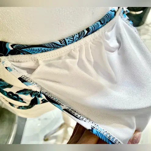 NWOT Women's Sporty Two Piece Swimsuit Halter Push Up Top w/ Shorts Size:Large Blue