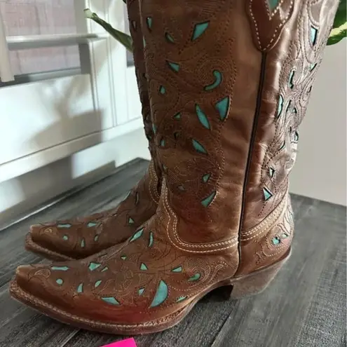 Justin Boots Justin brand leather Corral style A1952 cowgirl boots