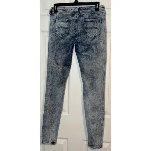 Arizona Jeans Women’s Acid Wash Jegging, 90’s Vibe, Grunge, Stretchy, Size 3