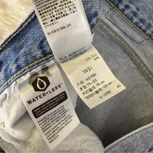 Levi's Levi’s Low Pro Straight Leg Women's Blue Jeans Size 31 Cotton