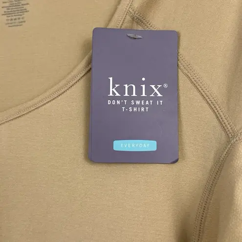 New NWT Knix Don’t Sweat It Tee T