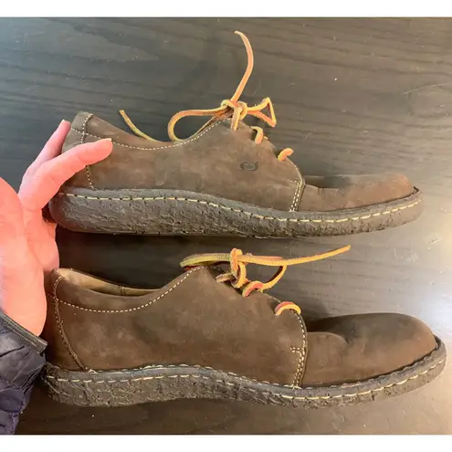 BORN Brown Suede Lace Up Chukka Shoes Womens 9.5 Comfort Neutral Casual Basic
