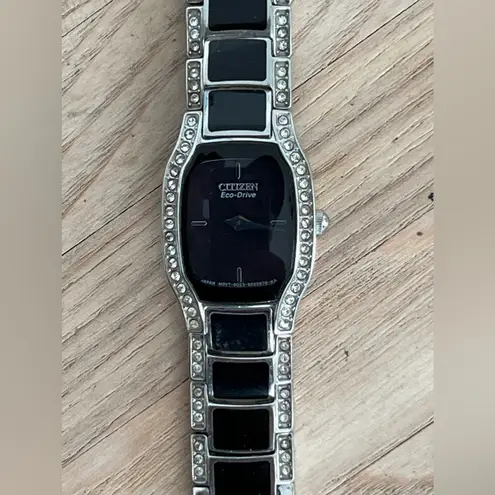 Citizen Eco-Drive Ladies Watch Crystals Black Dial and Bracelet Solar Powered