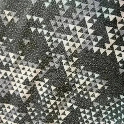 The North Face  Flashdry Crop Leggings Green White Print Women's Size Large‎ L